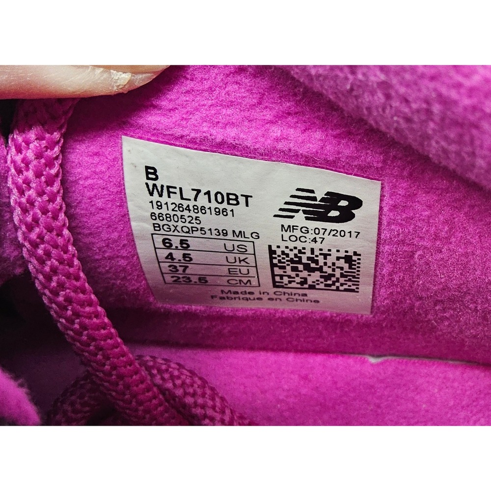 New Balance Hiking Boots Shoes Womens 8 NEW Fresh Foam 710 Purple H2O Resistant - Picture 10 of 11